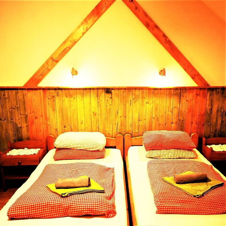 Penzion Pod Orechom Turcianske Teplice Bagian luar foto